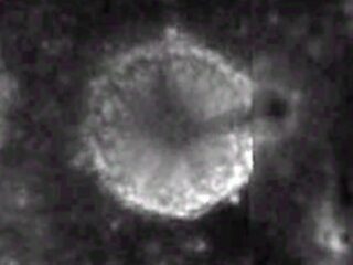 月面に高さ5,600mの超巨大な“塔”が立ってる？Google Moonで判明？