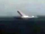 【衝撃映像】海面上で微動だにしない葉巻型UFO激撮!? 専門家「海で雲を作っているのでは……」=中国