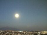 月ソックリのUFOがカメラ目がけて迫りくる瞬間映像! メキシコ火山から時速3400kmで急接近?