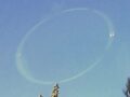 英紙に「最も奇妙」と言わしめた「ぐるぐるUFO」が激写される？ 異次元ポータルの可能性も？＝カリフォルニア