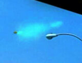「緑色の煙」を散布するUFOが激写される! 放射線物質か? 有害化学物質含むケムトレイルの可能性も!?