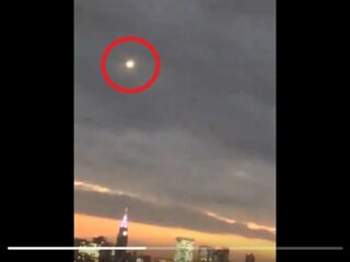 特大スクープ！ UFOが豊島区上空に出現、衝撃映像にSNS騒然!!  撮影者に直撃取材、専門家「宇宙人のUFOである9つの理由」解説！