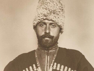 18枚の民族写真に見る失われた多様性 ～ 希望と嘆きの島 「エリス島」に入国した移民たちのフォトドキュメント