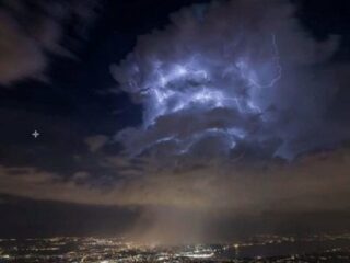 イタリア中部地震は「CERN」の仕業だった!? 実験装置と震源地がピッタリ一致、日本も危険か？