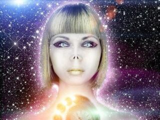 「ハイブリッド・チルドレン」の遊び相手になった女 ― 宇宙人に拉致され、UFO乗船… 鮮明によみがえった“消されたはずの記憶”とは？