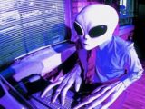 「宇宙人の言語は人間と同じ」チョムスキーの仮説に衝撃! 宇宙人は人間の言語を本当に理解できるのか!?