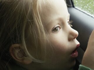 【怖い】141人の「所在不明児」は本当はどこに行った？【都市伝説】