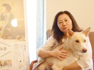 生まれてすぐに袋詰めにされて殺される子犬たち、劣悪な“ガス室待ち”の環境…犬の殺処分問題について山田あかね監督が語る