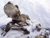 苦悶の表情? 半世紀前に雪山で遭難した登山者のミイラが2体発見される=メキシコ