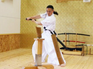 現代のサムライ、阿部一刀斎師範が語る「怪現象を引き起こす刀の存在」と「心霊体験」