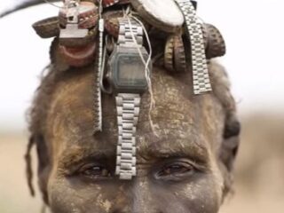 アフリカ「ダサネッチ族」のゴミを利用したファッションがバカカッコイイ！