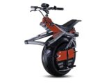 未来の一輪バイク、「Ryno」がカッコよすぎる!! 腰のひねりで自在に運転、4月から一般発売!