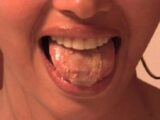 ミスコンで勝つために舌を縫った18歳の女! 〜命がけの美容整形〜