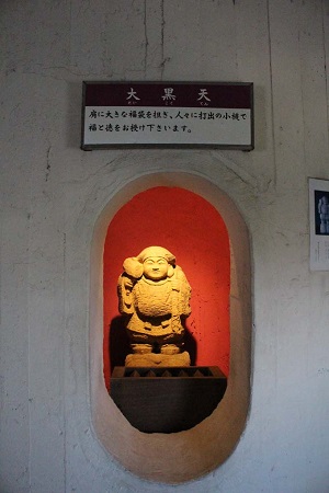 千葉県「東京湾観音」の本当のやばい楽しみ方をルポライター村田らむが徹底伝授！ 心霊、自殺、中古CD、芥川龍之介…超ディープスポット！の画像9