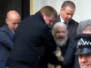 「ウィキリークス」アサンジ逮捕＝世界から“真実”が消えた日だ！ 中国の闇取り引きも… 現実が次々フェイク扱いに！