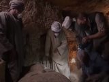 【悲報】TV生放送で古代エジプトの石棺開封、ついに“最凶の呪い”が解かれて人類滅亡か! 熟成細菌が全世界にバラ撒かれ…!