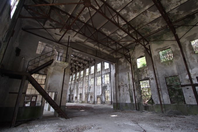 地図から消された700匹以上のウサギが棲む毒ガス村! 広島・大久野島に村田らむが潜入、軍事遺構と陽気すぎる看板もの画像20