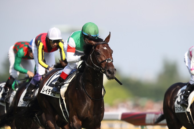 【宝塚記念】日本の競馬は宇宙人が支配していた… JRAも知らない衝撃の事実判明か!? 謎の暴露集団「七騎の会」が立ち上がる!の画像7