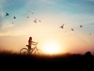 7月22〜28日「今週の不幸を回避する」4択占い！ このままだと絶望・後悔… Love Me Doがラッキーフードも伝授！