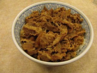 牛丼太郎、げんき家…「消えた牛丼チェーン」6店！ 一杯200円、53店舗が消滅…懐かしいあの牛丼屋の今！