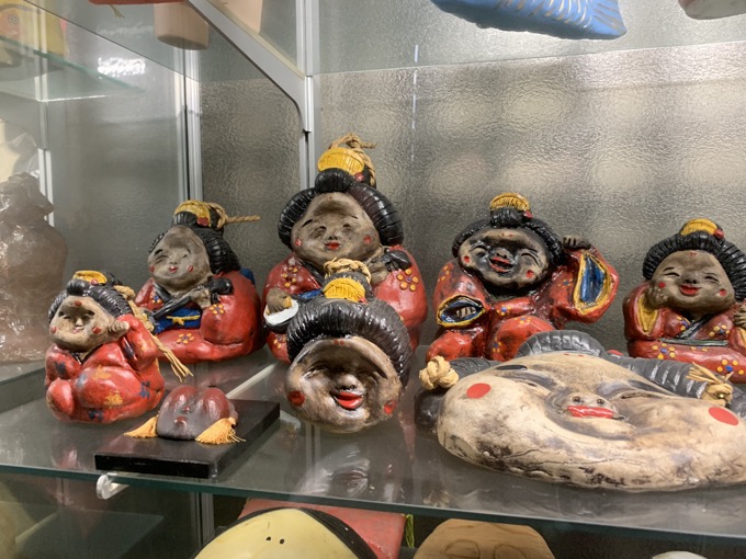 【千本釈迦堂】鼻が陰核、口が女性器、顔は醜女…日本人が知らない自殺した「おかめ伝説」人形コレクションがヤバい!の画像10