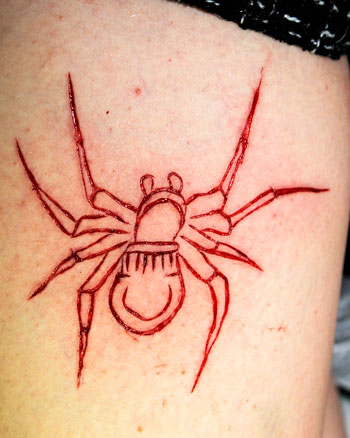 『クレイジージャーニー』で大反響！ ケロッピー前田が語るメキシコ身体改造シーンの全貌！ 医療用メスの魔術師ルーカス・スピラの最新情報も！の画像4