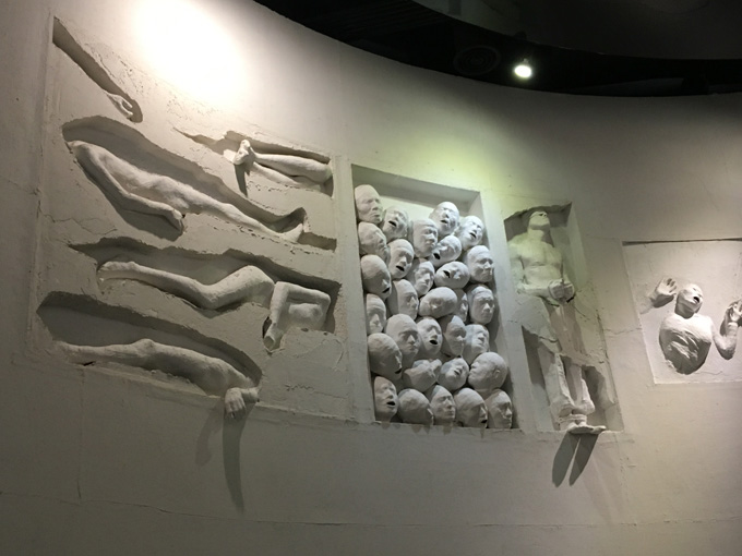 韓国・済州島の「反日施設」がヤバすぎて悶絶! 日本兵の過激拷問を再現、無数の骸骨、日本軍が掘ったガチ塹壕…村田らむが潜入!の画像15