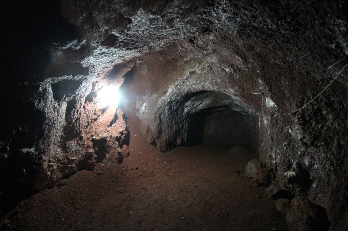 韓国・済州島の「反日施設」がヤバすぎて悶絶! 日本兵の過激拷問を再現、無数の骸骨、日本軍が掘ったガチ塹壕…村田らむが潜入!の画像24