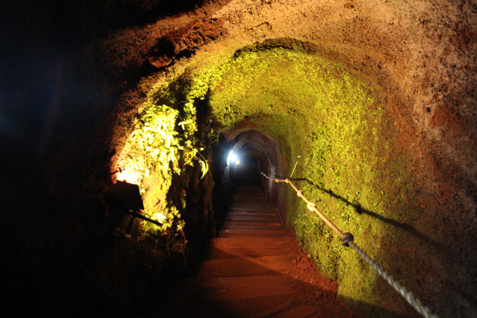 韓国・済州島の「反日施設」がヤバすぎて悶絶! 日本兵の過激拷問を再現、無数の骸骨、日本軍が掘ったガチ塹壕…村田らむが潜入!の画像23