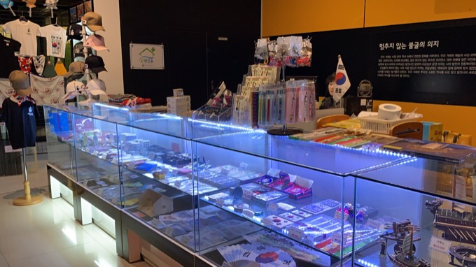 韓国最大の反日施設『独立記念館』に村田らむが潜入!閲覧注意レベルの怖い日本人、拷問股裂き、慰安婦再現模型も…の画像25