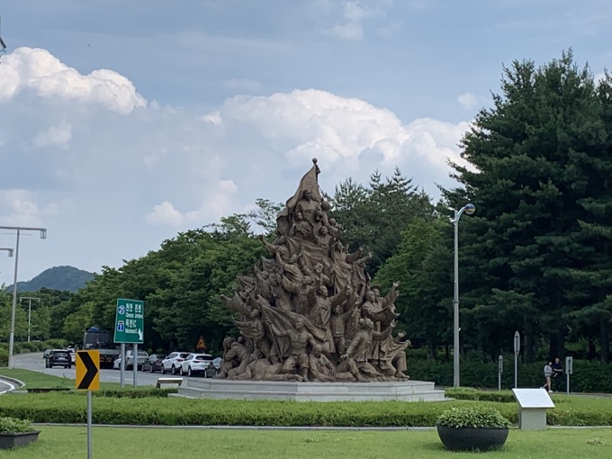 韓国最大の反日施設『独立記念館』に村田らむが潜入！閲覧注意レベルの怖い日本人、拷問股裂き、慰安婦再現模型も…の画像4