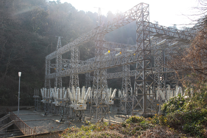 超怖い現代のゴーストタウン「田浦廃村」に潜入！ビビって足がすくむレベル、殺せの張り紙…横須賀の廃村を村田らむがルポ！の画像3