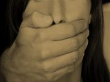 奇習! 夫は惨殺、遺体の前で村人に犯される人妻…! 近畿に実在、旅人を食い物にする「追剥ぎ村」の隠された過去