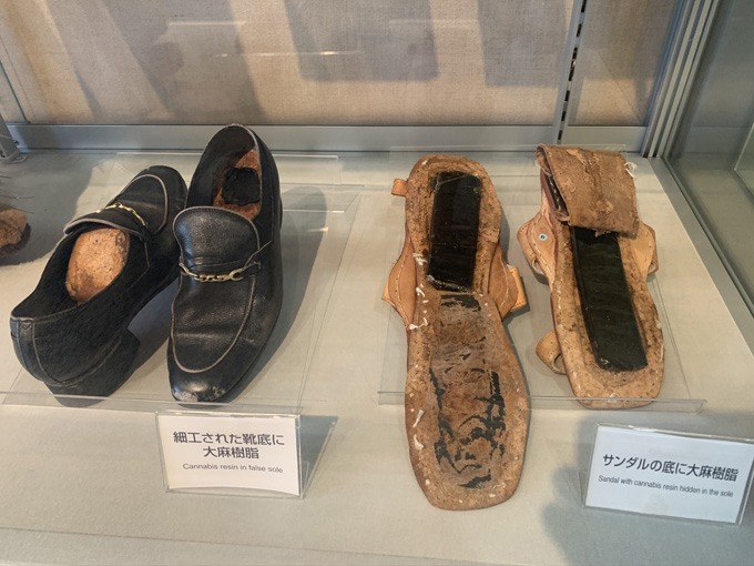 MDMA、麻薬、銃、剥製…税関の押収品がズラリ！ 珍スポ「東京税関情報ひろば」が超絶楽しい…村田らむがツッコミルポ！の画像18