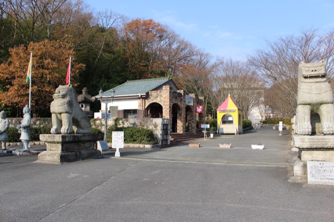 「入ると変な気持ちになる…」日本屈指の奇妙なテーマパーク「太陽公園」に村田らむが潜入!の画像3