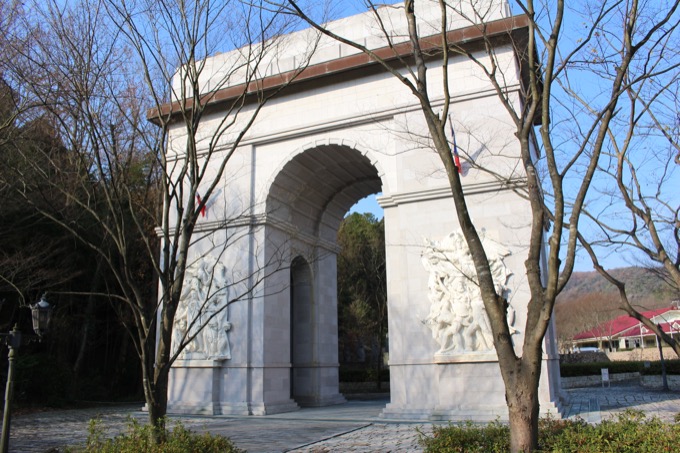 「入ると変な気持ちになる…」日本屈指の奇妙なテーマパーク「太陽公園」に村田らむが潜入！の画像4