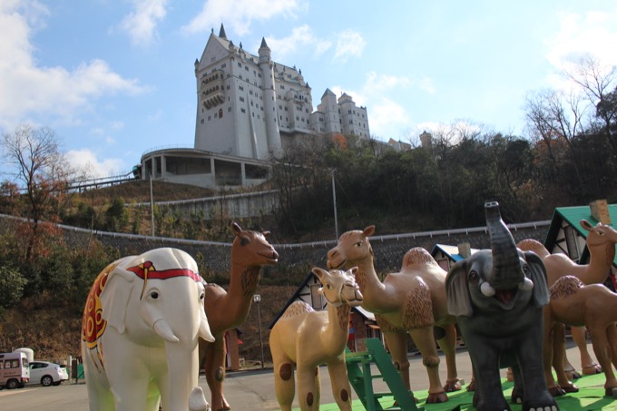 「入ると変な気持ちになる…」日本屈指の奇妙なテーマパーク「太陽公園」に村田らむが潜入！の画像21