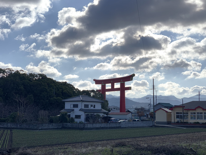 「おのころ島神社→淡路ワールドパークONOKORO」淡路島を村田らむが満喫！ ボリビアのまじない人形から立体迷路まで！の画像1
