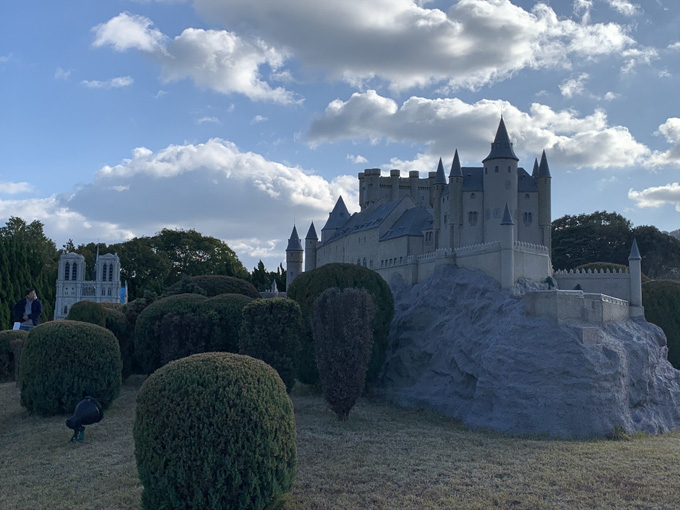 「おのころ島神社→淡路ワールドパークONOKORO」淡路島を村田らむが満喫! ボリビアのまじない人形から立体迷路まで!の画像12