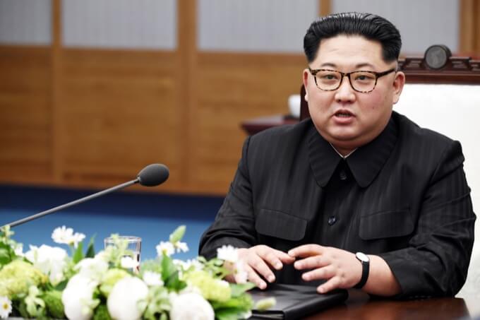 北朝鮮・金正恩委員長重篤説のウラに「〇ッキーマウスシステム」があった!?  平壌地下に影武者シェアハウスか！の画像1