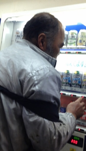 編集済み　　村田らむ・ホームレスと酒の画像2