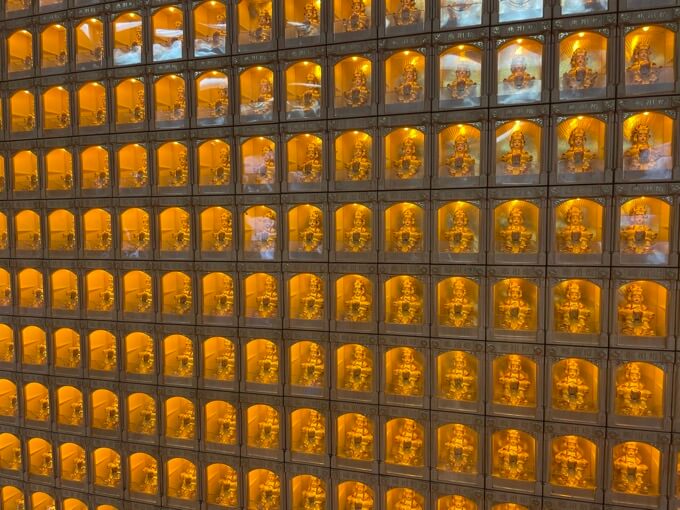 神の啓示で建てられた謎のビル「東京媽祖廟」に潜入＝新大久保の画像9