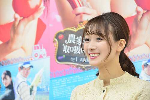 大注目グラドル・フミカがR指定過激熱演!! 映画『農家の嫁は、取り扱い注意!』(4/2 公開)衝撃インタビュー【TOCANA配給】の画像4