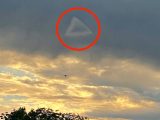 “スケルトンTR-3B”が夕空に出現、UFO研究者たちもビビった衝撃写真公開! エイリアン技術の「絶対的な証拠」ついに登場!