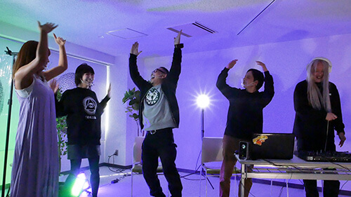 合法トリップだけど地上波ガチNG!! キマるサボテンや種を体験… ケンコバ×トカナ番組がナチュラルトリップを徹底調査!の画像8