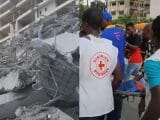 ビル崩壊で42人死亡! テキトーな捜索活動に遺族憤慨、死体も傷つき…=ナイジェリア