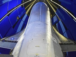 米無人宇宙船・X-37Bに搭載された極秘技術「マイクロ波送電」とは!? 中国も狙う画期的“無限エネルギー技術”