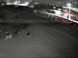 「UFOが人間に変身した!」監視カメラが捉えた前代未聞の超常現象に世界が戦慄(最速ニュース)