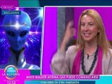 異星語を操る女が出現、TVで話し始める衝撃展開! 全世界が震えた人気インフルエンサーの正体