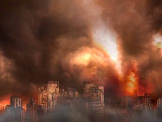 2023年アメリカ本土に爆撃、第三次世界大戦勃発？ 「2~7月に世界が変わる」令和のノストラダムス予言